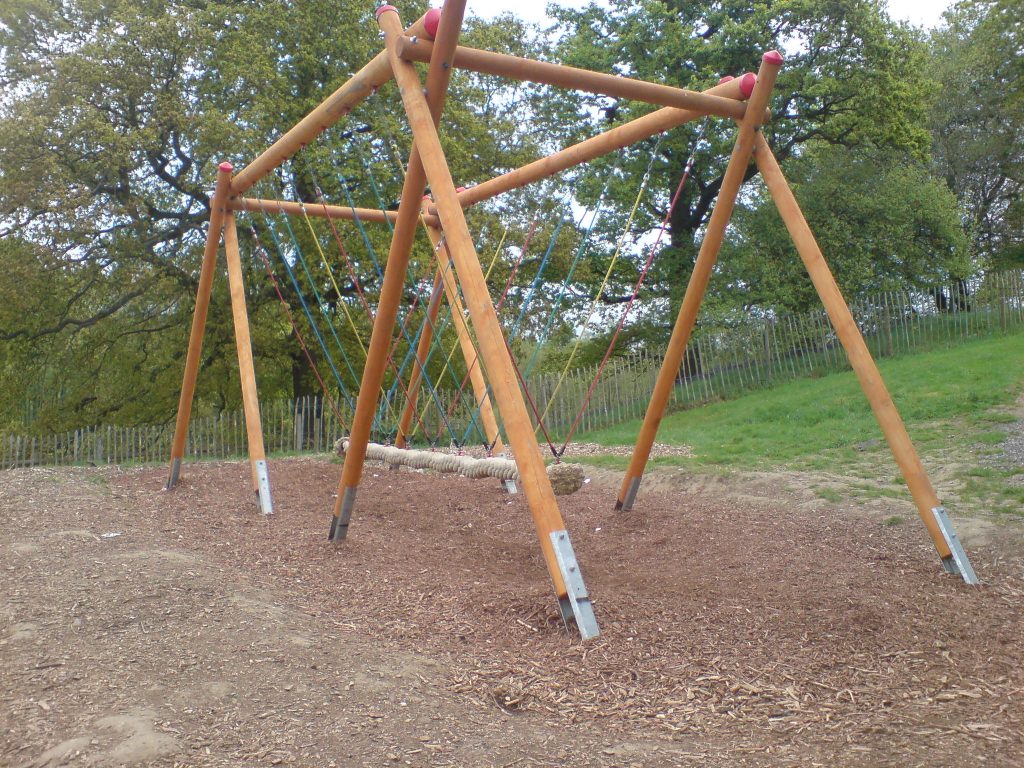 Snake Swing playground equipment for Teens