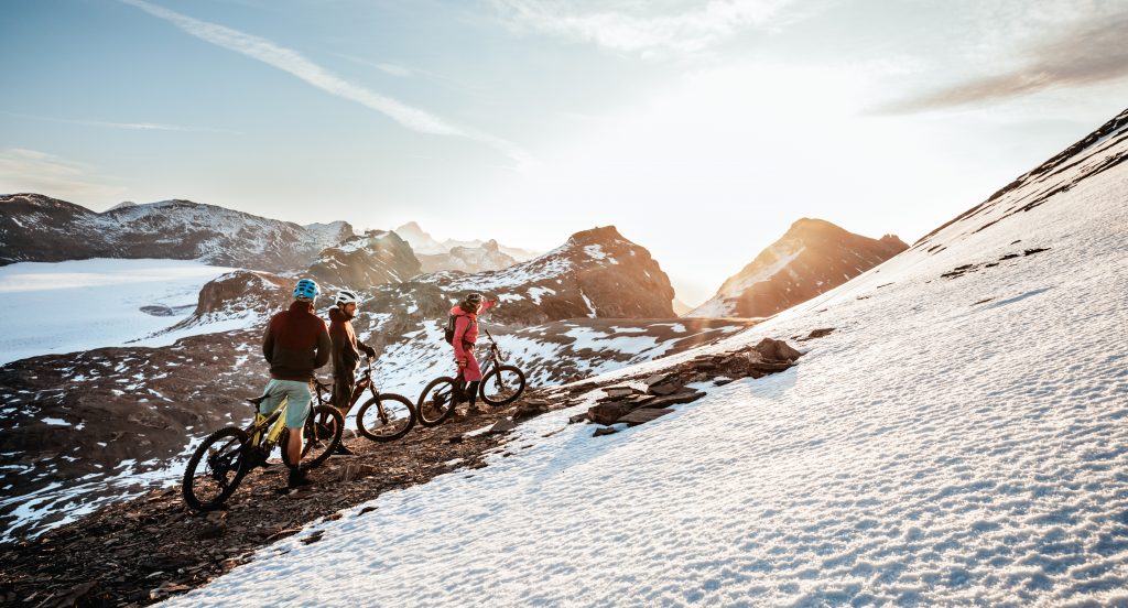 e-bike guided tours in the Swiss Alps