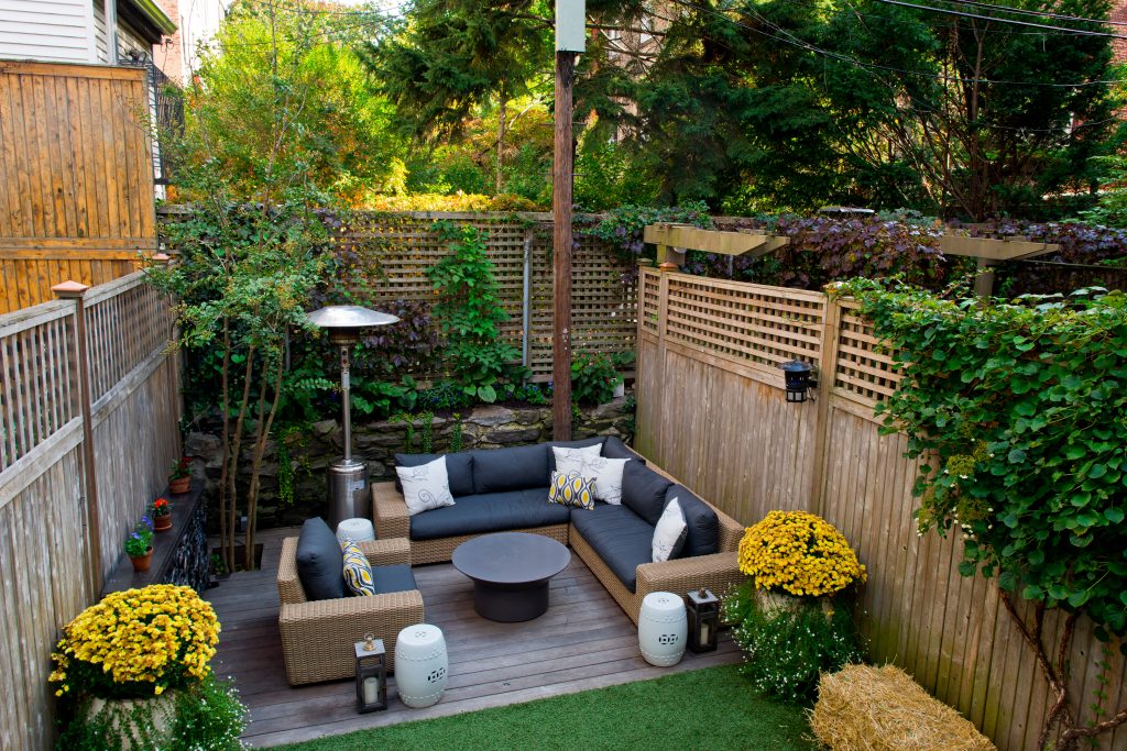 Outdoor entertaining in your garden